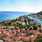 Seaview Ivana Apartamento *