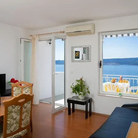Seaview Ivana